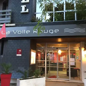 3* Hotel La Voile Rouge